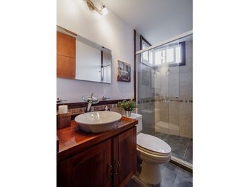 VENTA DE CASA EN ALTO DEL ESCOBERO  ENVIGADO, ANTIOQUIA