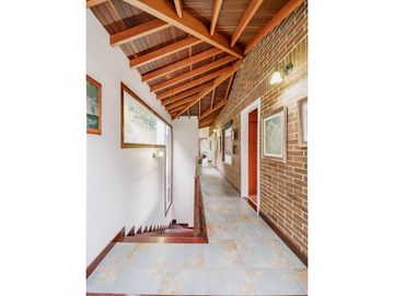 VENTA DE CASA EN ALTO DEL ESCOBERO  ENVIGADO, ANTIOQUIA