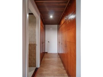 VENTA DE CASA EN ALTO DEL ESCOBERO  ENVIGADO, ANTIOQUIA