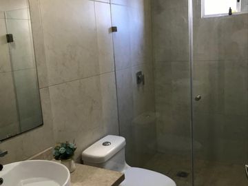DEPARTAMENTO EN VENTA PLANTA BAJA, FRACC. NATURA, ZONA SUR, LEON, GUANAJUATO