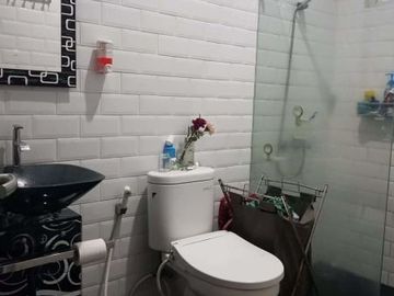 Minimalis Modern 2Lt, Hoek, Puri Agung Lestari, Beji
