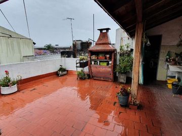 Casa PH en venta en Lanus Este