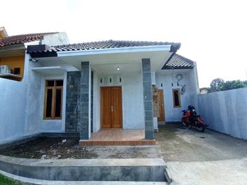 Dijual Rumah Siap Huni Konsep Limasan Type 60 di Klaten Utara