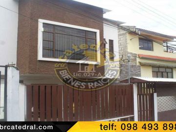 Casa de venta en Colegio Juan  Bautista – código:12359