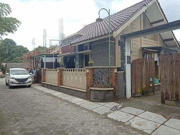 RUMAH SIAP HUNI FULL FURNISHED DI JALAN PALAGAN