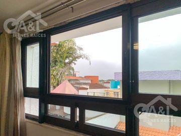 Casa en Venta en Fraccionamiento Lomas del Tejar con Jardin