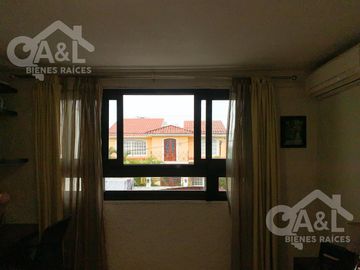 Casa en Venta en Fraccionamiento Lomas del Tejar con Jardin