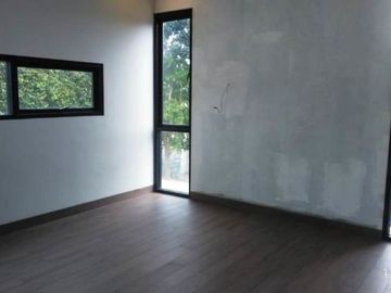 Rumah dijual 3 Lantai di Jagakarsa Jakarta Selatan