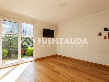Casa 4D + 2B en Sebastián Elcano Gran Terreno de 402 m