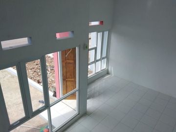 Exclusive 1 Unit Terakhir Rumah 2 Lantai Harga 1 Lantai di Cicalengka
