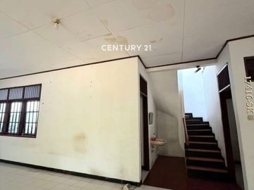 Dijual Rumah Murah Dengan Tanah Luas Di Bintaro