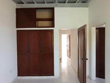 casa en arriendo en quinta bosch. Cod A30229