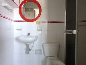 casa en arriendo en quinta bosch. Cod A30229