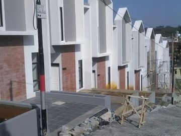 BARU ADA Rumah Dengan DP Suka-suka Dekat Saung Angklung Udjo Padasuka