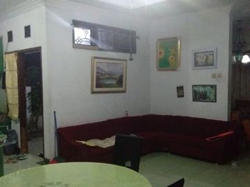 Rumah Minimalis Arcamanik Dekat Cisaranten dan Antapani