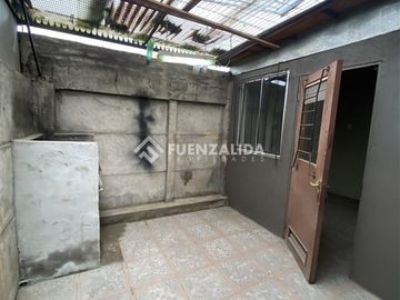 Casa en venta de 3 dorm. en Maipú