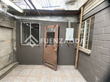 Casa en venta de 3 dorm. en Maipú