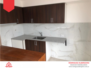 Excelente departamento (Calle 19 e/ Av. Kelly y 16)