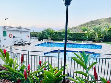 apartamento en venta en cristales. Cod V7198444
