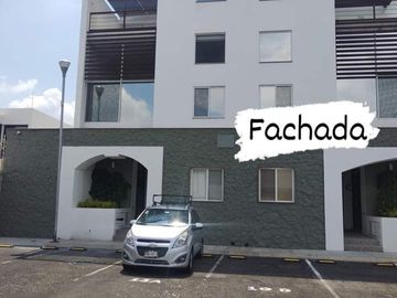 Casa en Venta en Valle de Juriquilla, Doble Altura, Gran Ubicación.