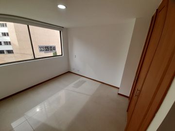 apartamento en arriendo en aves maria. Cod A515529