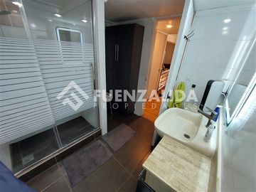 Departamento en venta de 5 dorm. en Providencia