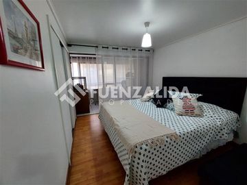 Departamento en venta de 5 dorm. en Providencia