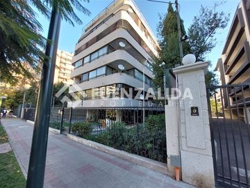 Departamento en venta de 5 dorm. en Providencia