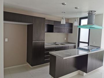 EXCELENTE residencia en el condominio sabia tulipán en san isidro