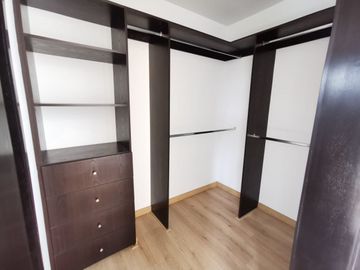 EXCELENTE residencia en el condominio sabia tulipán en san isidro