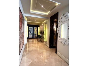 SE VENDE JR. PENTHOUSE THE POINT PUNTA PAITILLA