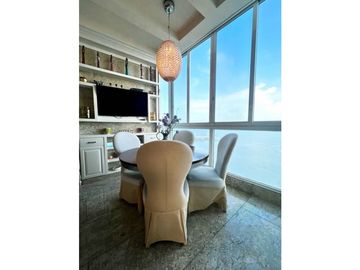 SE VENDE JR. PENTHOUSE THE POINT PUNTA PAITILLA