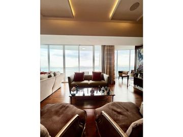 SE VENDE JR. PENTHOUSE THE POINT PUNTA PAITILLA