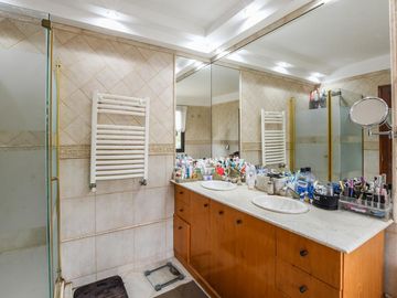 Casa de 3 dormitorios en venta con pileta en barrio cerrado Funes