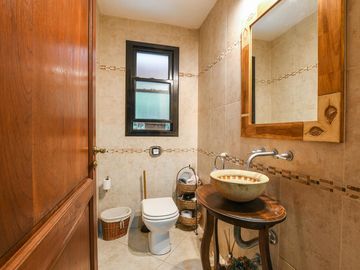 Casa de 3 dormitorios en venta con pileta en barrio cerrado Funes
