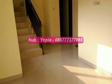 Dijual rumah murah 2 lantai di dekat GDC depok