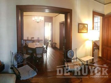 Chalet en Venta en Quilmes Centro