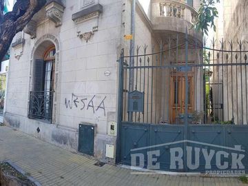 Chalet en Venta en Quilmes Centro