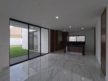 Casa en venta de 3 rec. ZENDERA, en Conkal Mérida.