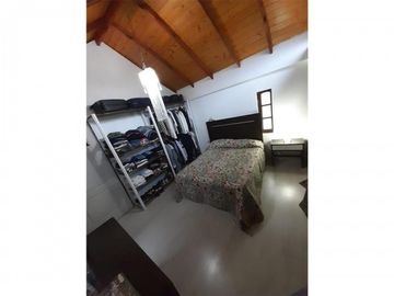 HERMOSA CASAQUINTA ESTILO CABAÃA A ESTRENAR! DISEÃO Y ESTILO,PISCINA DECK, LOTE 800M2, ZONA QUINTAS