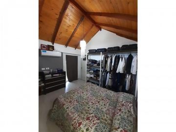 HERMOSA CASAQUINTA ESTILO CABAÃA A ESTRENAR! DISEÃO Y ESTILO,PISCINA DECK, LOTE 800M2, ZONA QUINTAS