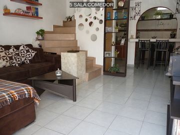 Casa 3 recámaras y terraza, preciosa y en buen estado, Cuautitlán, Méx.