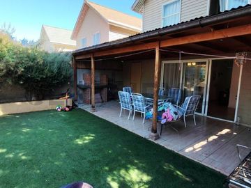 Se vende casa en Buin Oriente