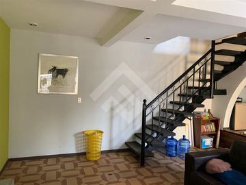 Casa en Venta en Grecia, entre Las Perdices y Diagonal Las Torres