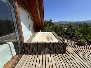 Casa en venta de 4 dorm. en Vichuquén(38585)