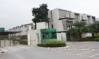 3BR Townhouse near Tomas morato, GMA, Fisher mall, Banawe, Mother Ignacia,St lukes,Capitol, San juan, New Manila Delta