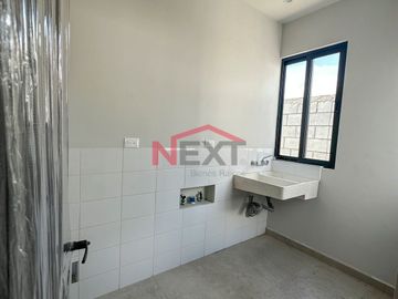Casa Nueva en VENTA con excelente ubicación al Norte