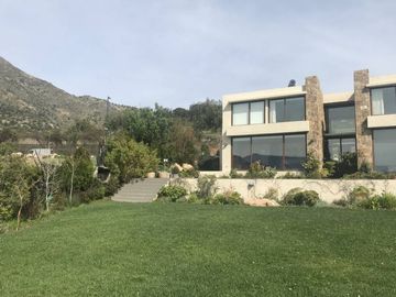 EL GOLF DE MANQUEHUE / MANQUECURA