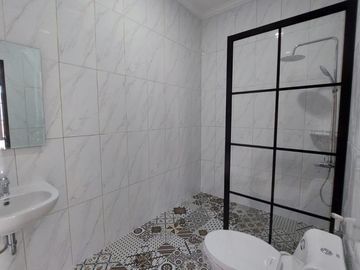 Jual Rumah Klasik Siap Huni View Gunung di Taman Udayana Sentul City Bogor