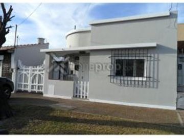 Casa en venta en Temperley Este